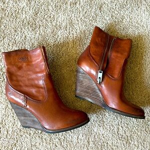 Frye wedge booties burnt red - size 8